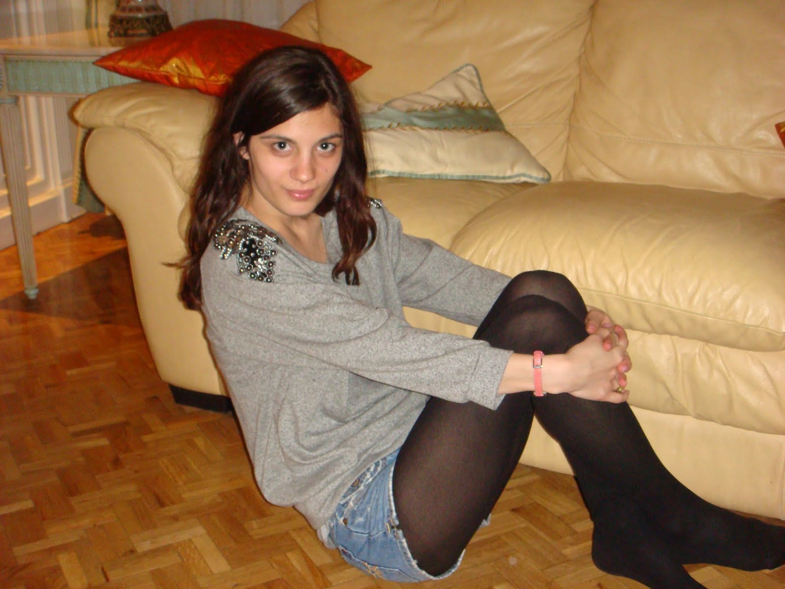 Free teen pantyhose fucked legs - Sex photo