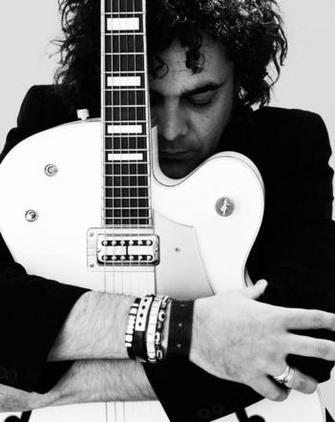 [Maikel+de+la+riva.php]