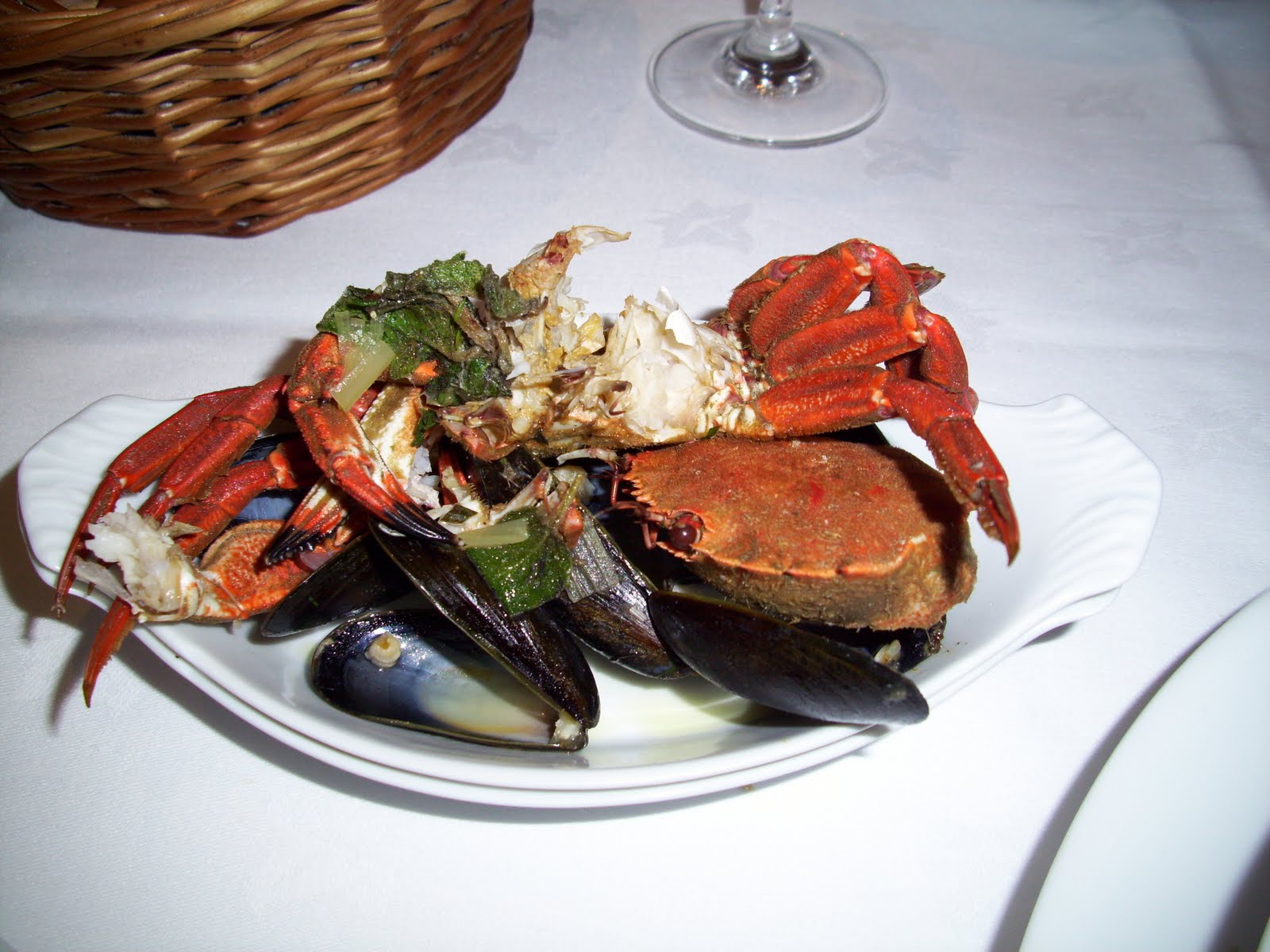 [Rick+Stein+Bouillabaise+Shells.JPG]