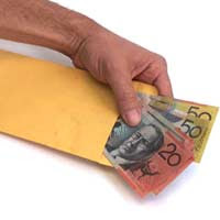 salário dinheiro envelope