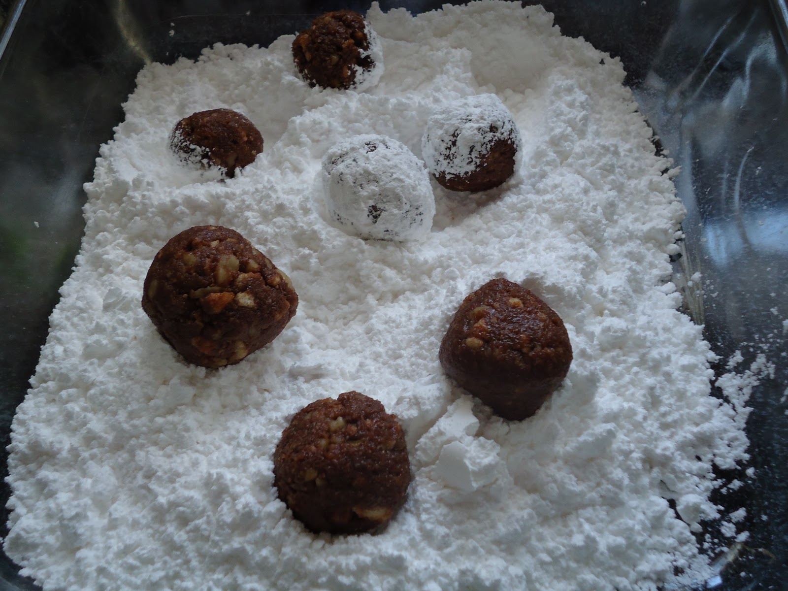 Fishful Thinking Hershey's Cocoa Holiday Rum Balls Recipe