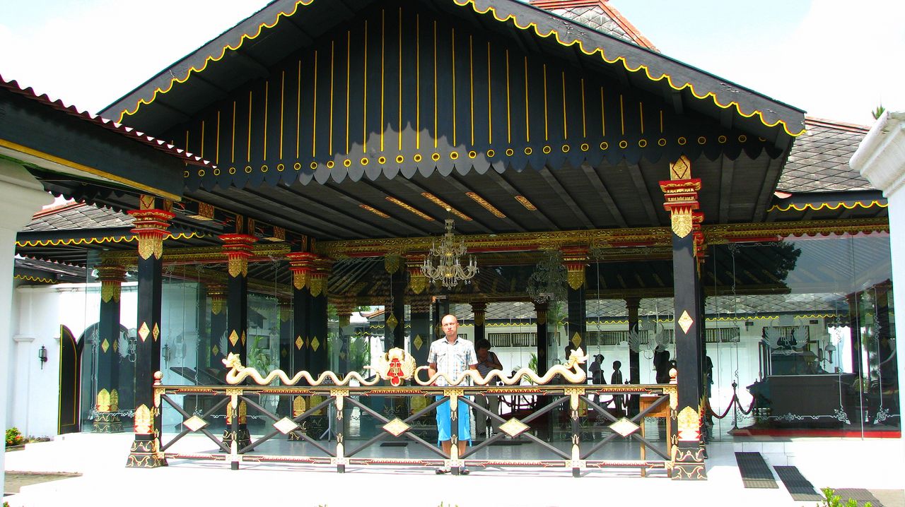 [09+Java+-+Yogyakarta+Sultan+Palace.JPG]