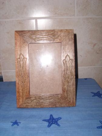 [Ref.+346+MOLDURA+MADEIRA+ESCURA.JPG]