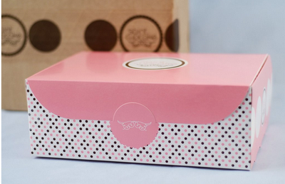 delivered cake delivery cupcake box heavens cupcakes