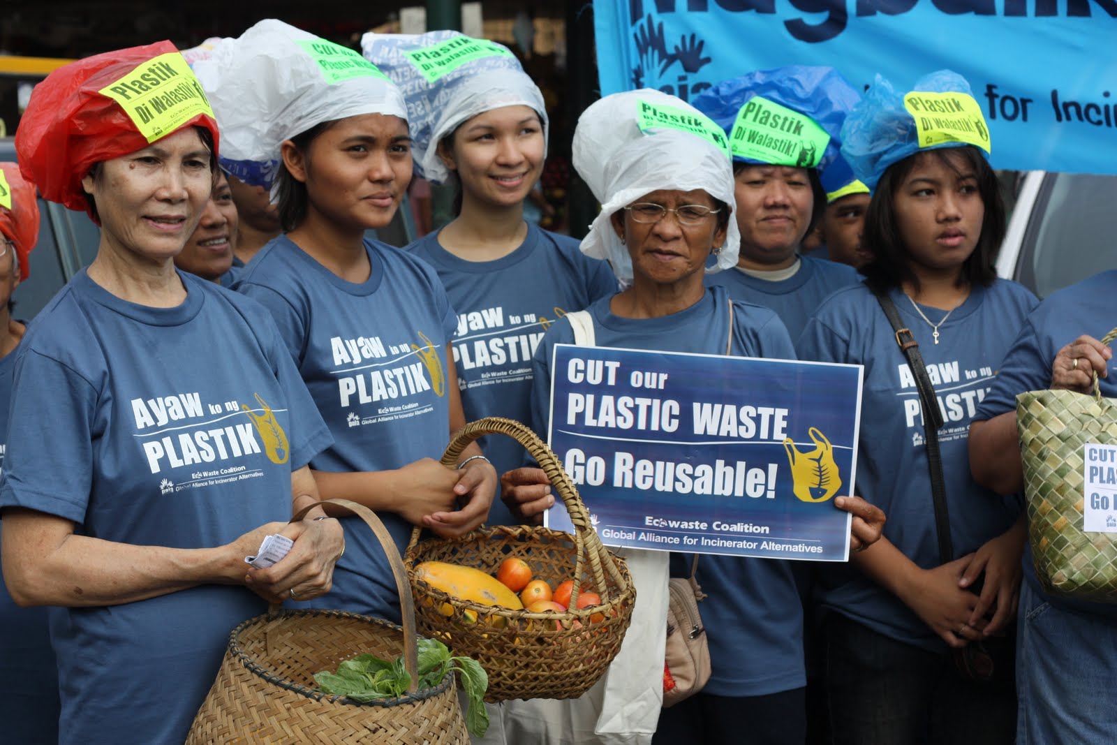 “PLASTIK, HINDI WALASTIK” Green groups tell consumers to cut use of