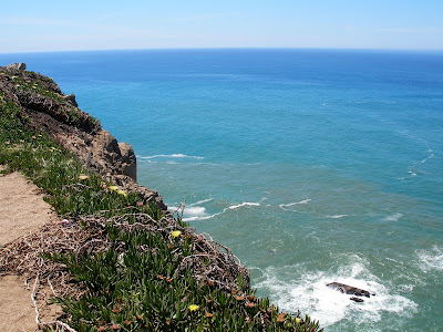 Onde a terra acaba e o mar começa...