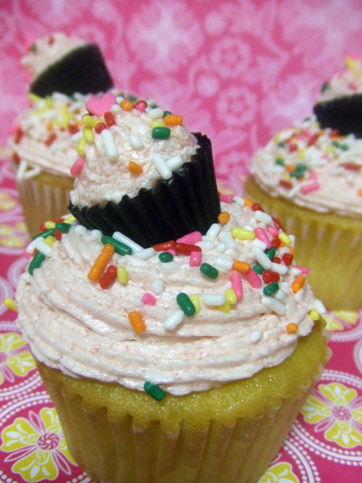 Fairytale Frosting Mini Cupcake Toppers