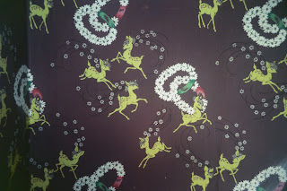 reindeer room wallpaper