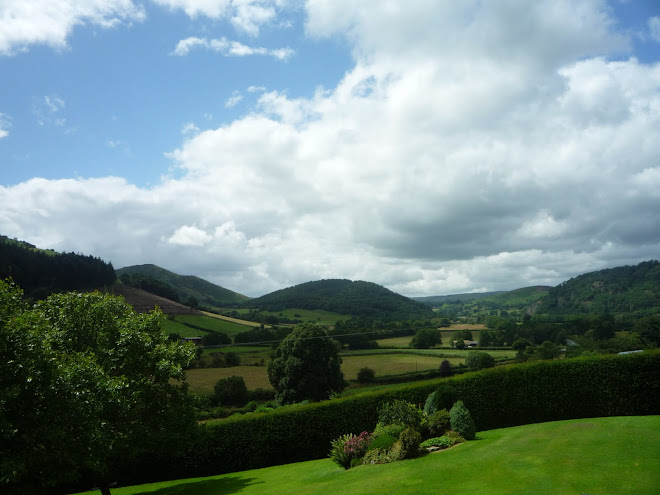 The Earth Is Filled With His Glory!