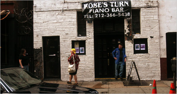 [rose600.jpg]