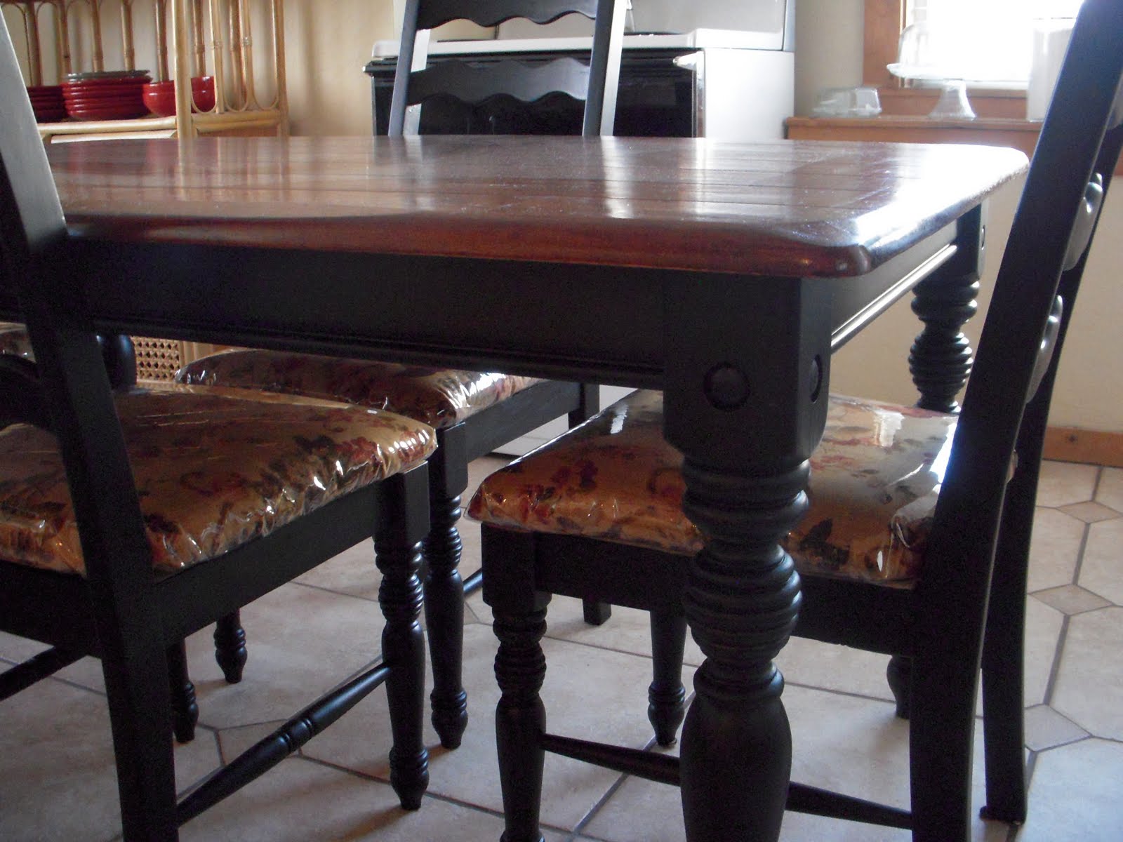 do it yourself divas DIY Kitchen Table Makeover