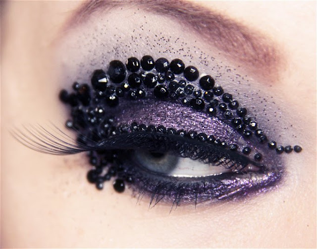 Makeup your Jangsara Tutorial Lot of Rhinestones