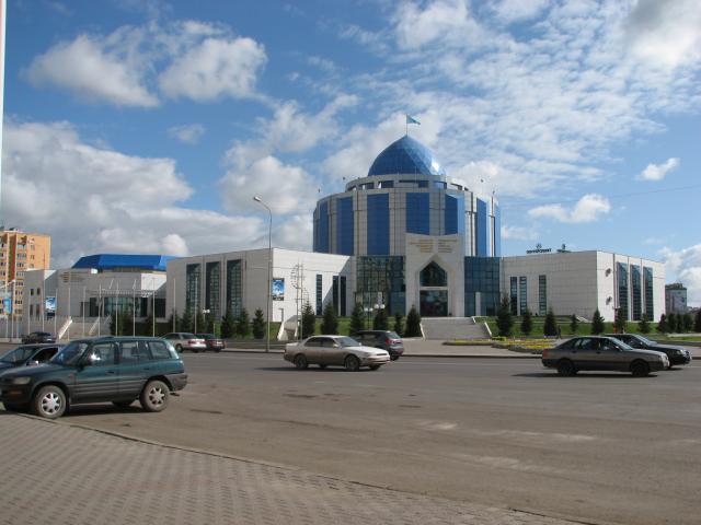 [National+cultural+centre+(library+building).jpg]