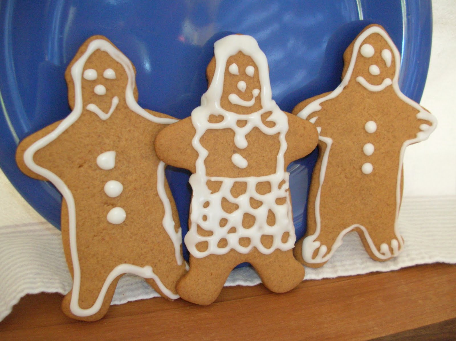 A Year of Cookies Cookie Recipe 247 Puddin' Head Gingerbread Men