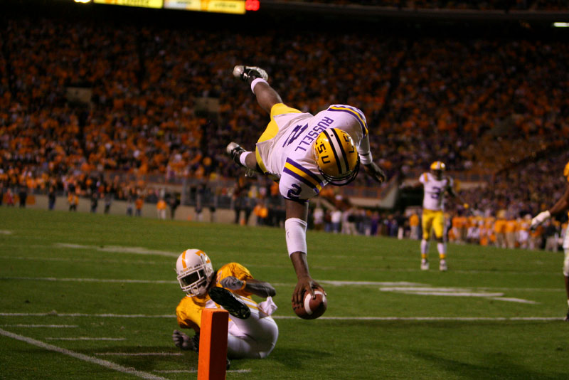 LSU+vs+Tenn+2006+Russell+jumps.jpgg