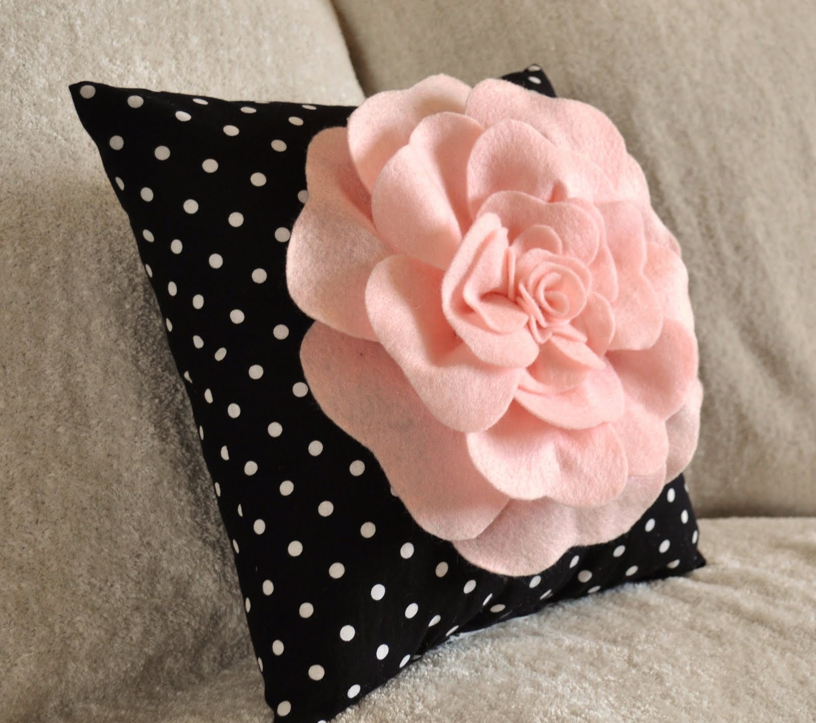 BedBugg Boutique NEW Pink Rose on Black and White Polka Dot Pillow