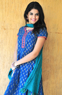 Deeksha Seth Hot Photos in Chudidar