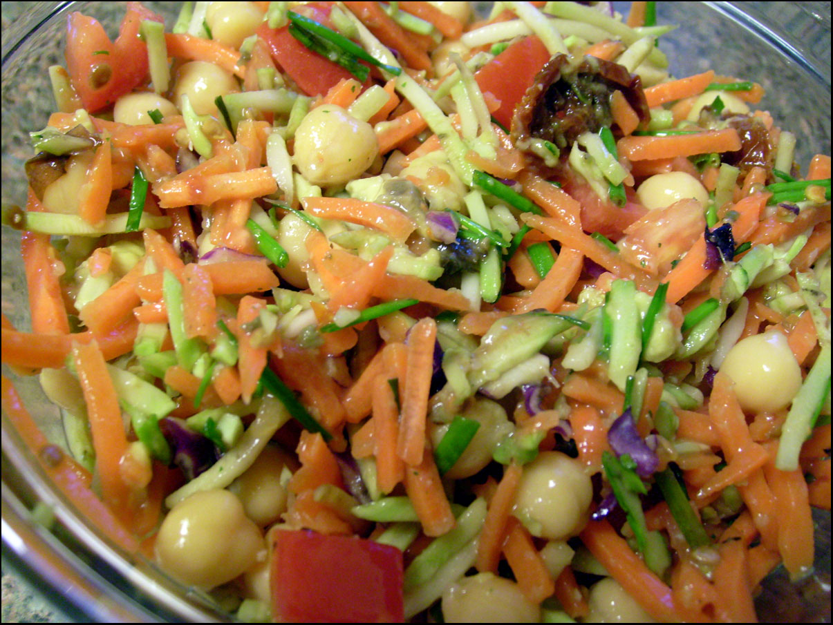 [chickpea+slaw.JPG]