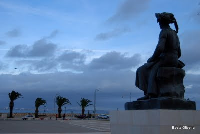 Infante, na sua praça renovada, em Lagos, Novembro 2009