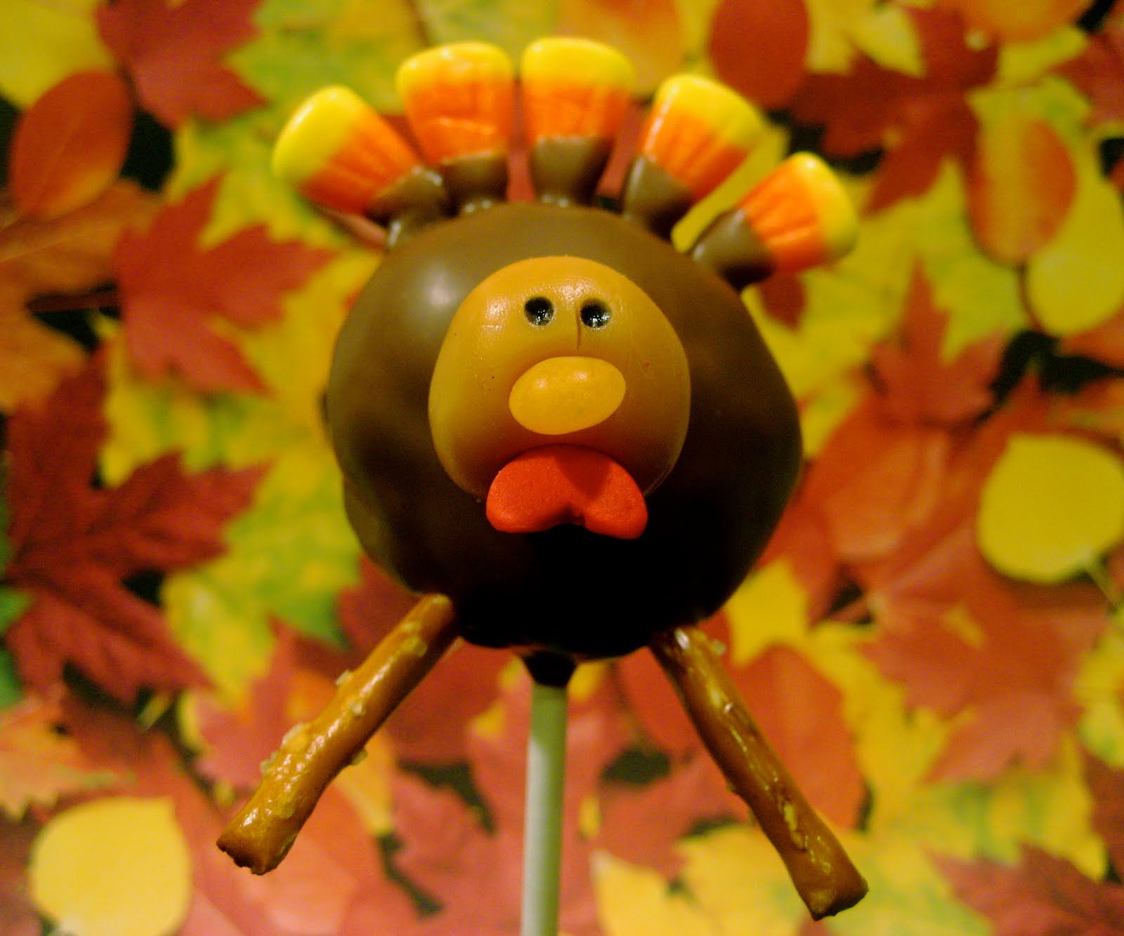 Little Miss Sweet & Spicy: Thanksgiving Day Cake Pops!!
