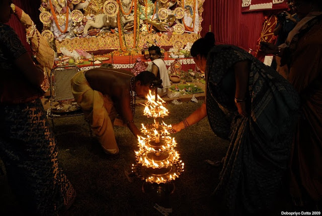 Sandhi Pujo | Durga Puja 2009