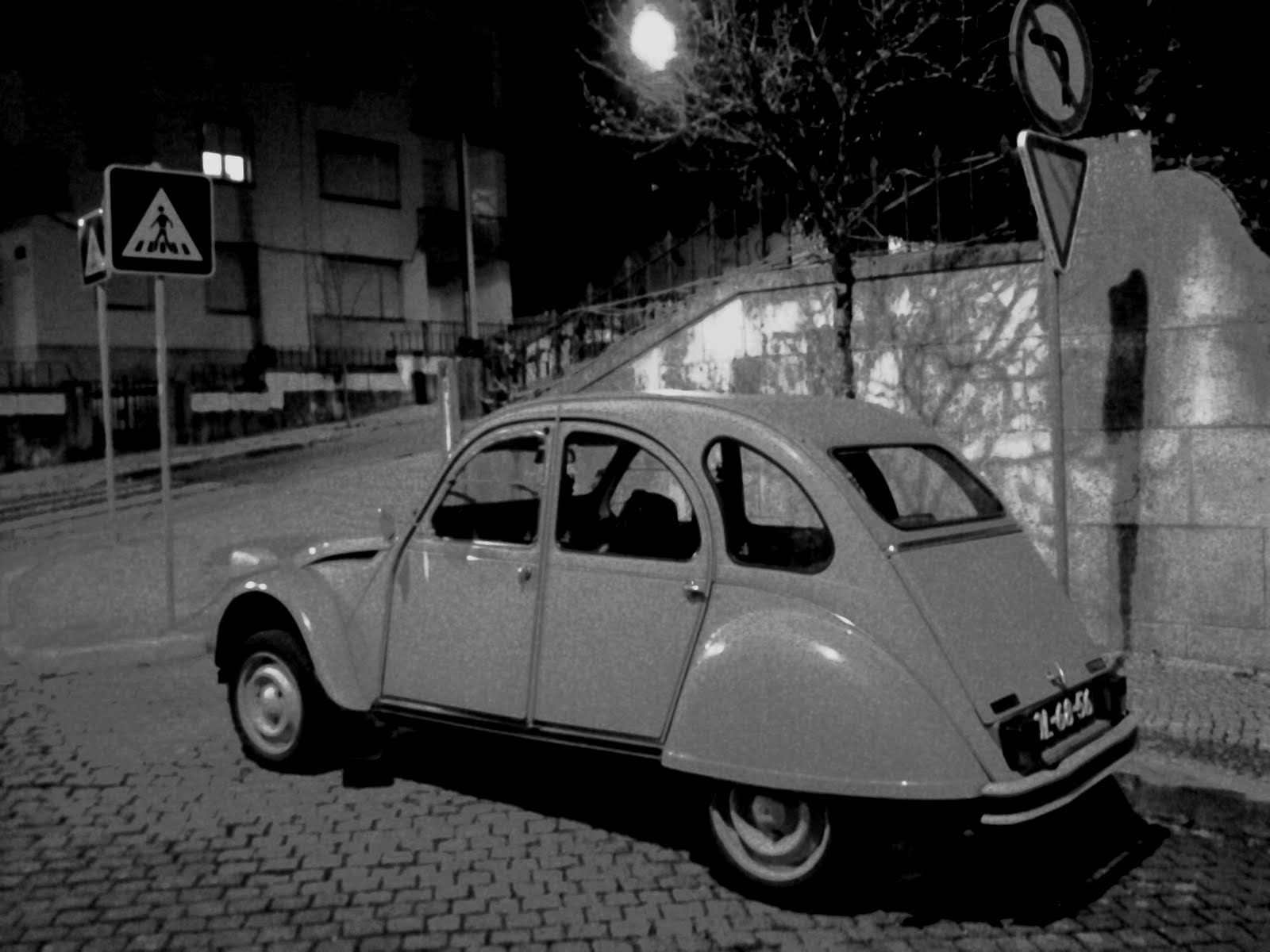 [2cv.jpg]