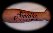 Este chico llevará para siempre el nombre de su hija Amalia en su brazo. jose copia