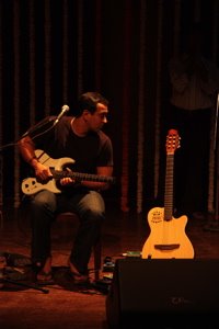 [soundchk.jpg]