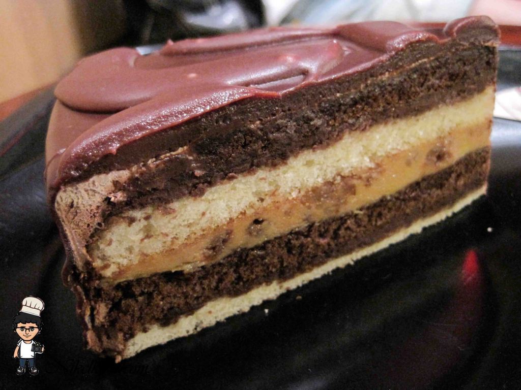 Chocolate Caramel Cake Starbucks Coffee , Jaya One Nikel Khor