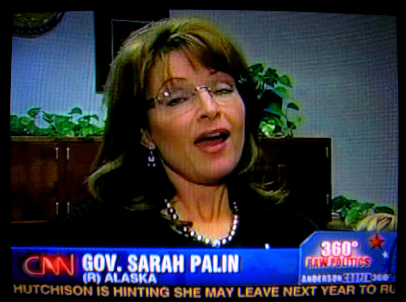 [tv+10+Nov+08++Palin+Alaska+cnn.fox+(15).jpg]