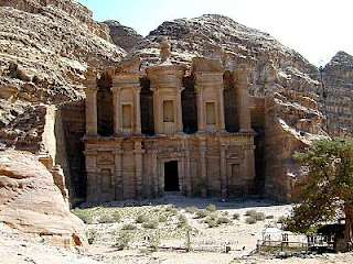 petra jordan the city of rocks is one of the new seven wonders of the world