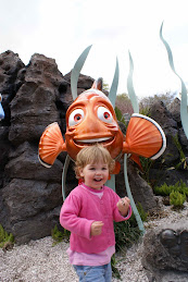 Aimee met Nemo in Epcot