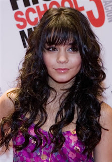Vanessa Hudgens Hair With Long Black Curly Hairstyles 3