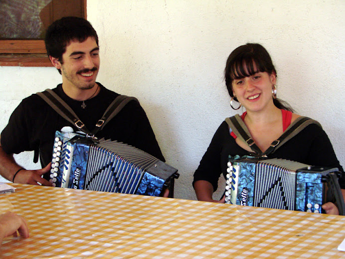 ERDIZKA LAUETAN - Trobada amb els Acordionistes del Pirineu - ARSEGUEL 2007