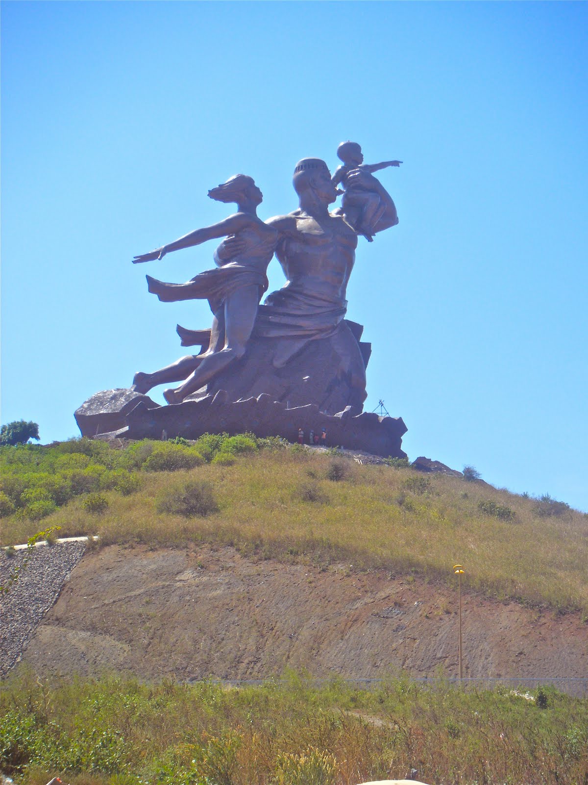 statue dakar