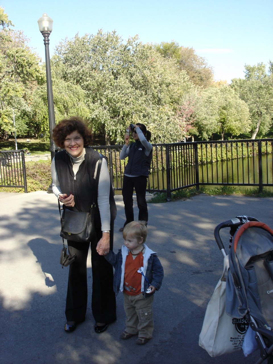 [Nanie+Alex+au+parc.jpg]