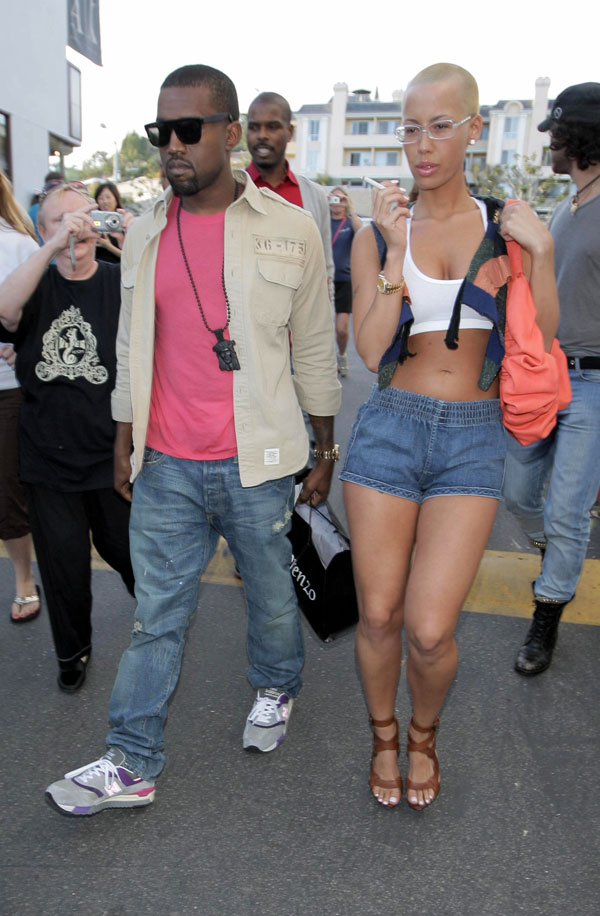 [kanye_west_14_wenn2313754.jpg]