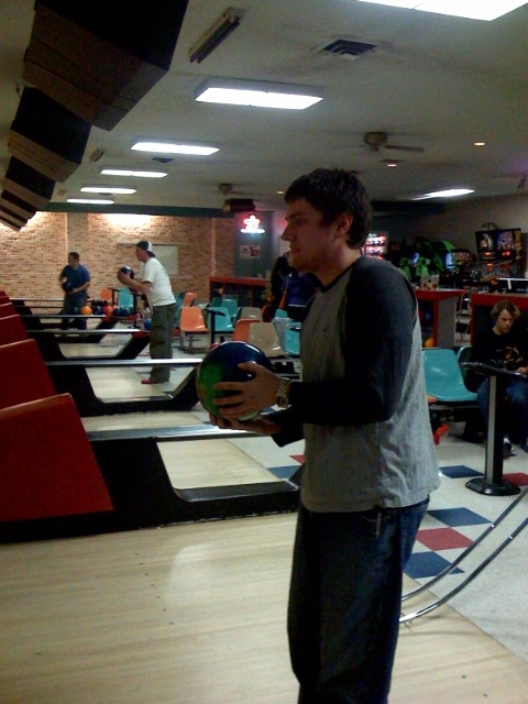[ELF+Bowling.JPG]