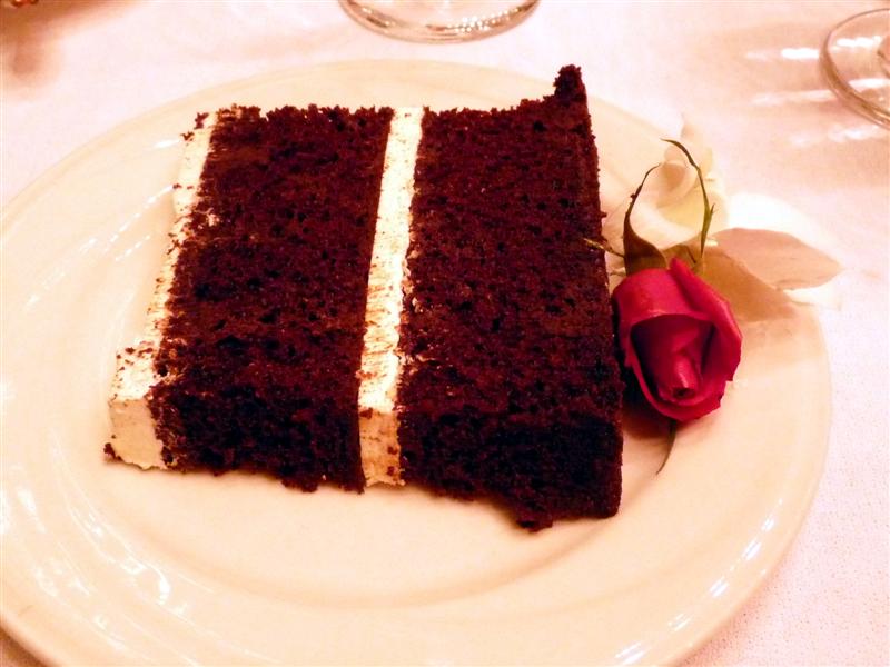 ButterYum Deep Chocolate Passion Wedding Cake This Deep Chocolate Cake with ButterYum Deep Chocolate Passion Wedding Cake This Deep Chocolate Cake with