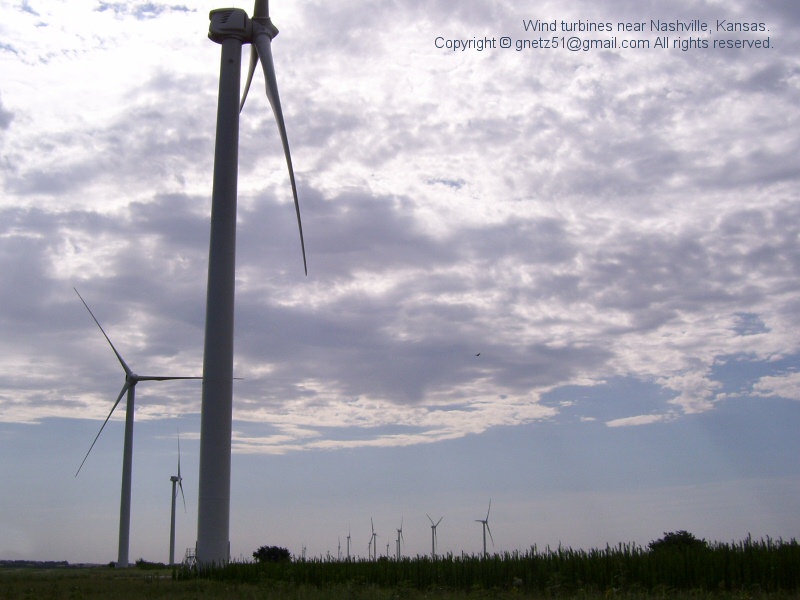 [ks-wind-turbines2..jpg]