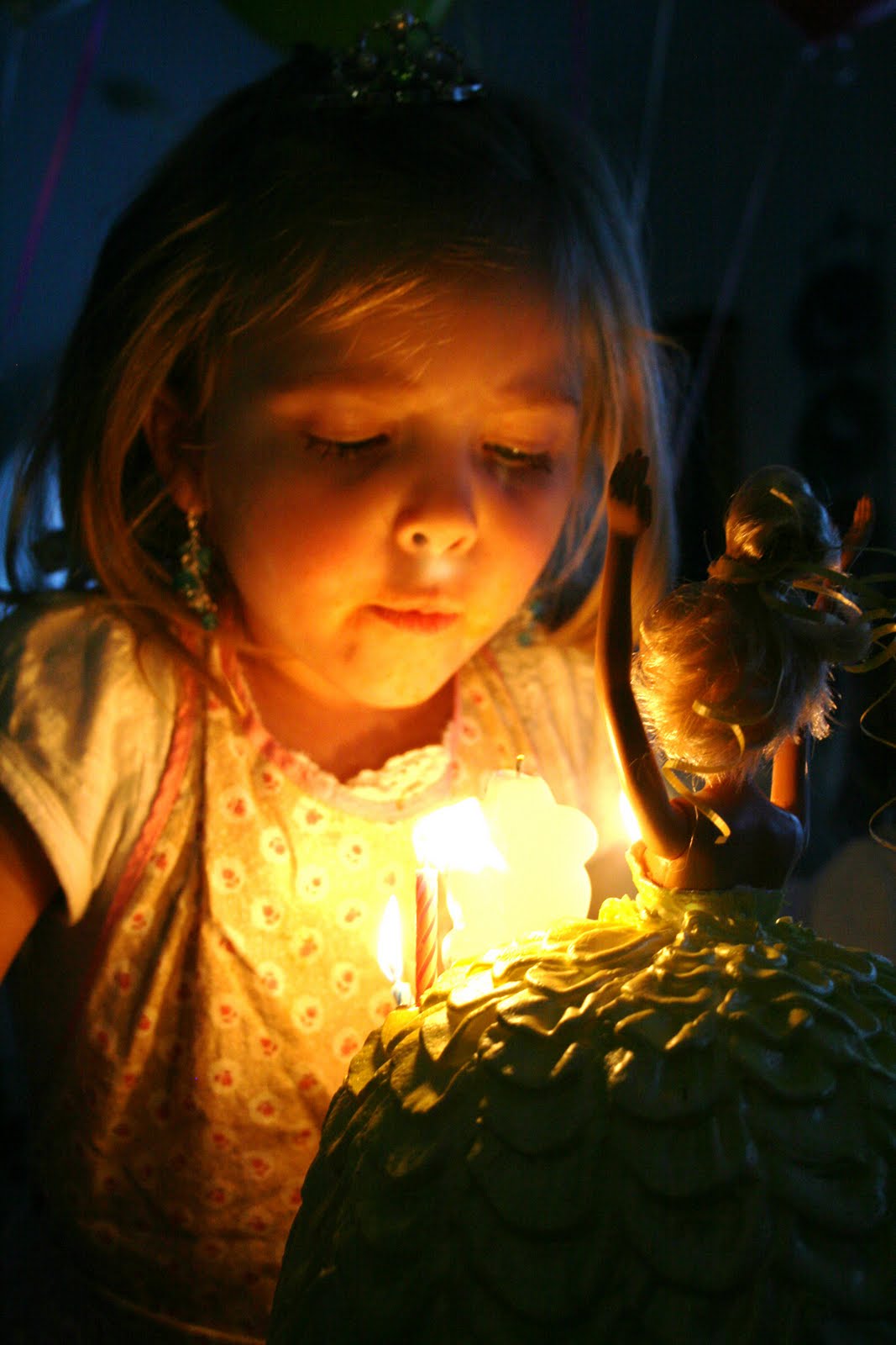 [Twins+4th+birthday+and+vinyl+065.JPG]