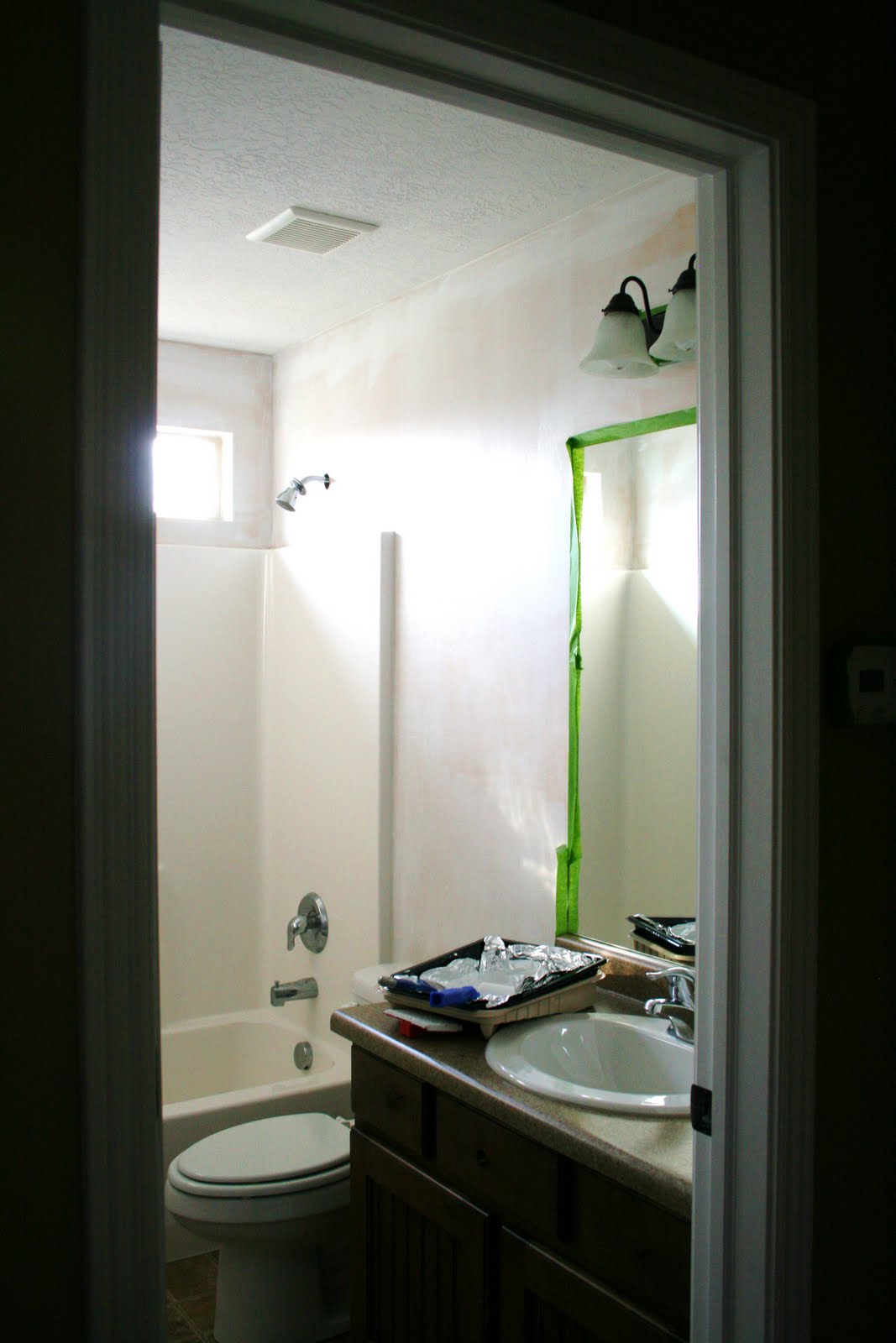 [Primed+Bathroom+008.JPG]