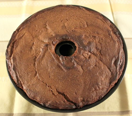 Foodology: A pound cake with what?!