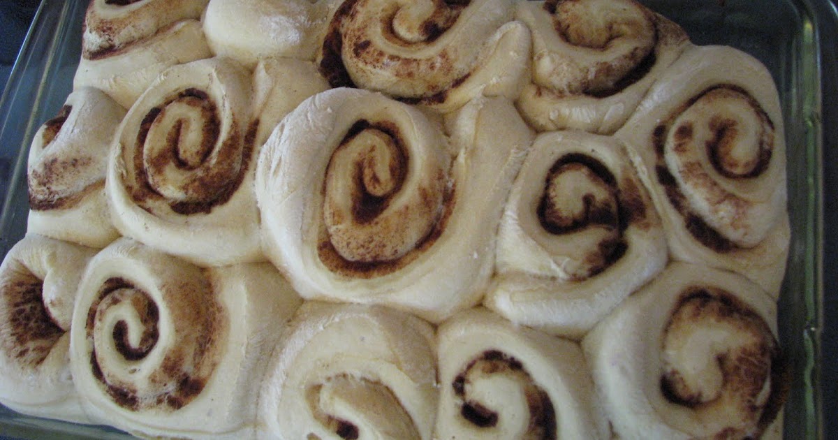 Meet the Smith's Chili and Cinnamon rolls
