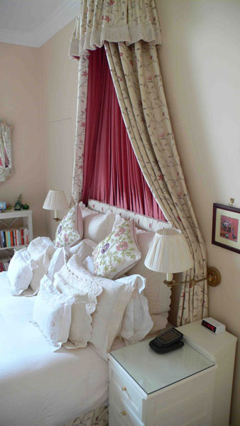 bed coronet