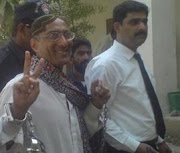 Dr Safdar Sarki's with his Lawyer Mohammad khan Shaik