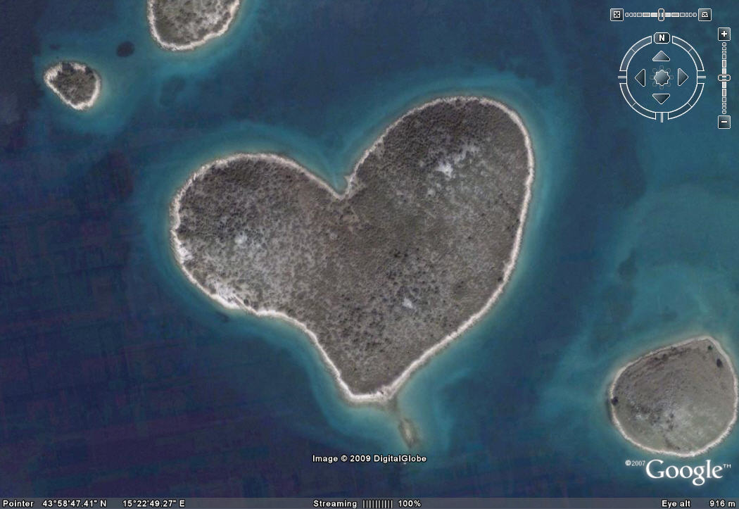[เกาะรูปหัวใจ2.jpg]