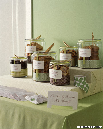 [cookie+jar+with+paper.jpg]