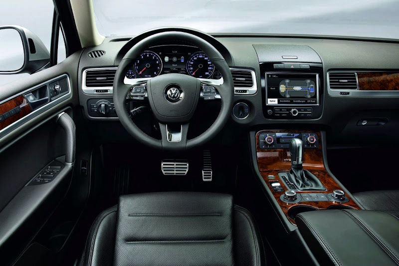2011 Volkswagen Touareg Details Interior 2011 Volkswagen Touareg Details Interior