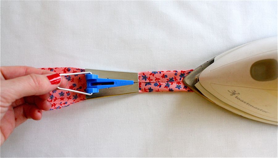 Making Bias Tape MADE EVERYDAY